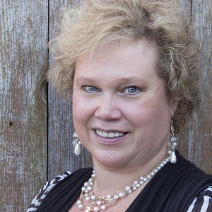 Christine Holecek