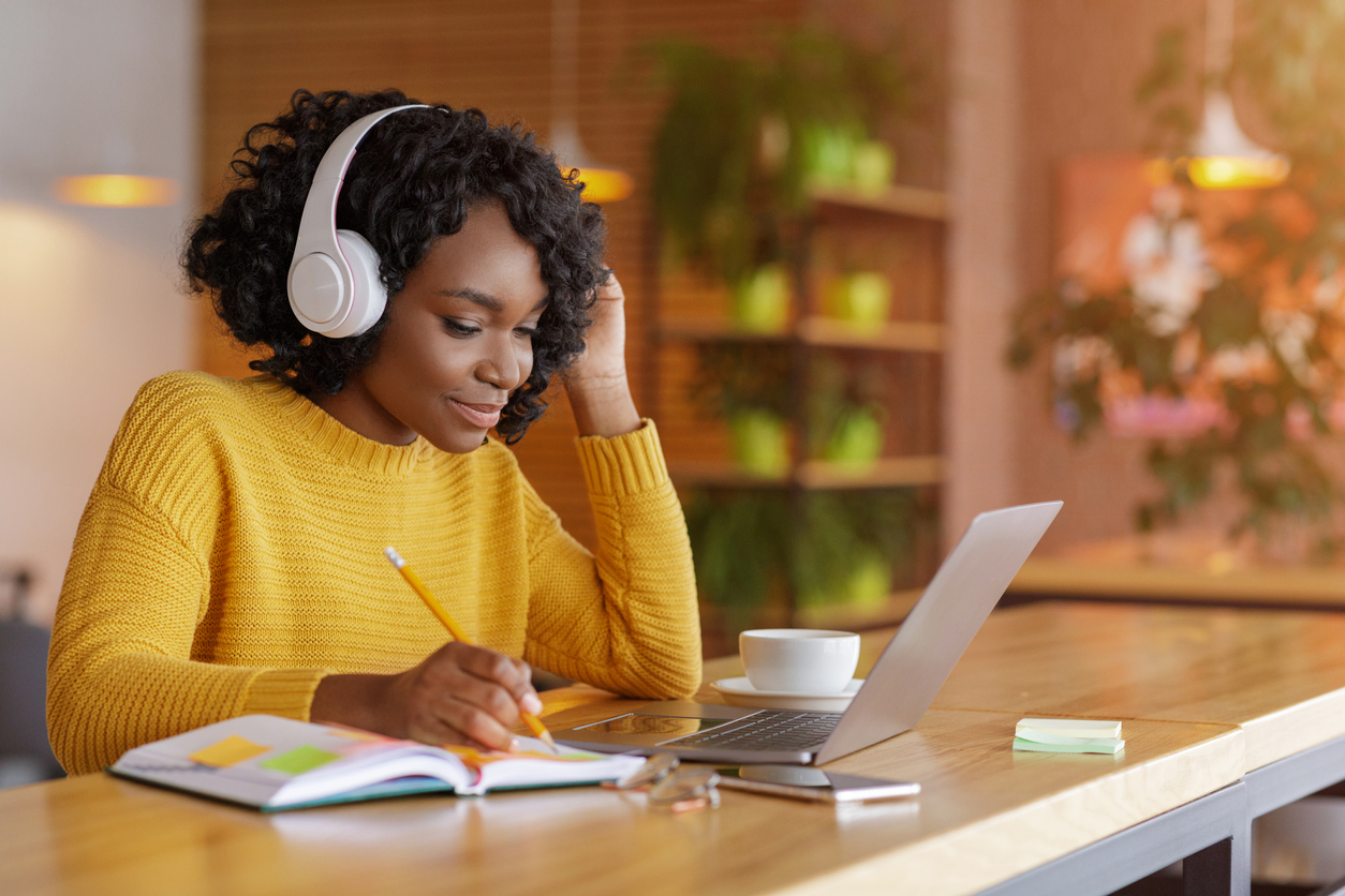 Global connectivity revolutionizes self-directed learning